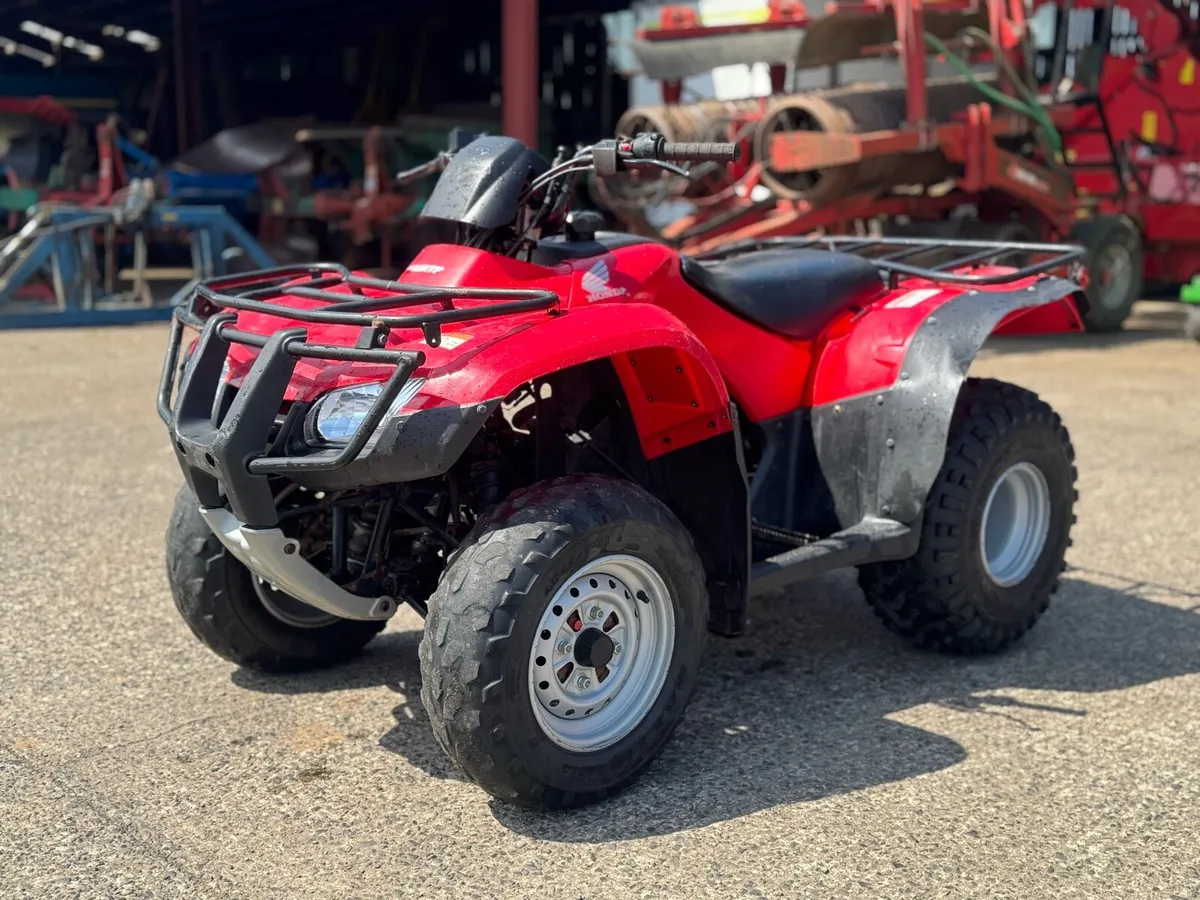 Honda TRX 250 - Image 1