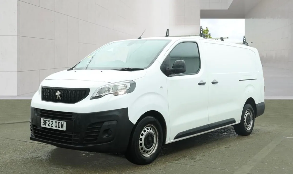 2022 Peugeot Expert Professional LWB 6door 2.0Tdi - Image 3
