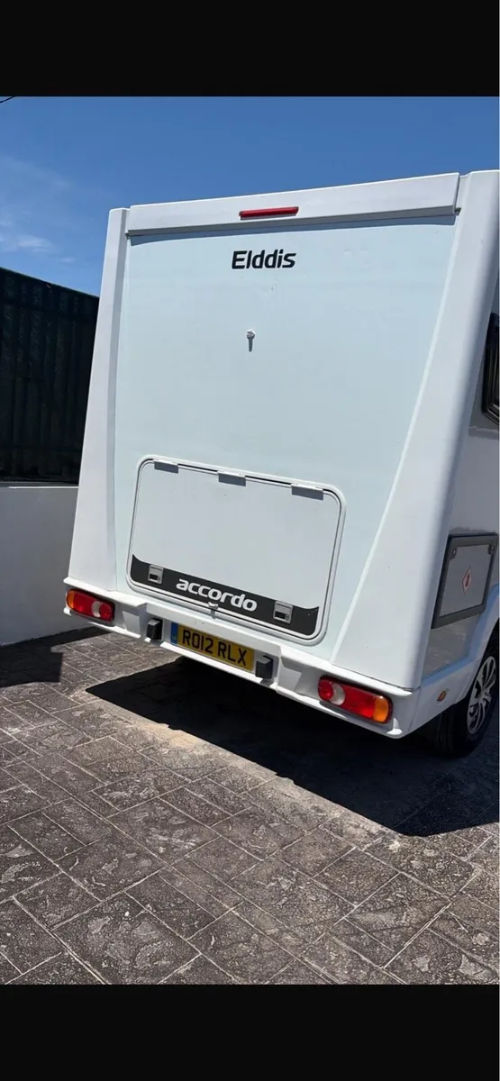 Camper 2012 - Image 2