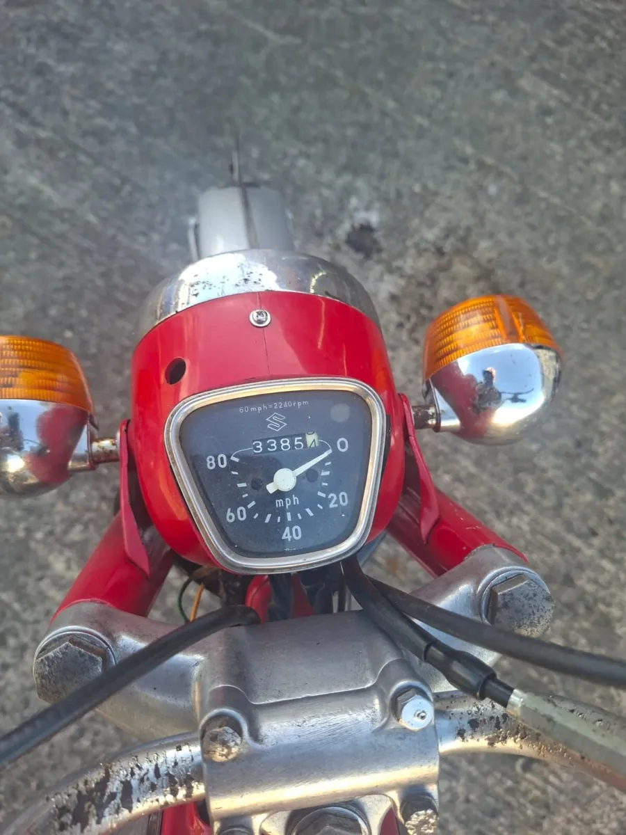 Suzuki K10  1966 Very rare bike . Runs and rides - Image 3