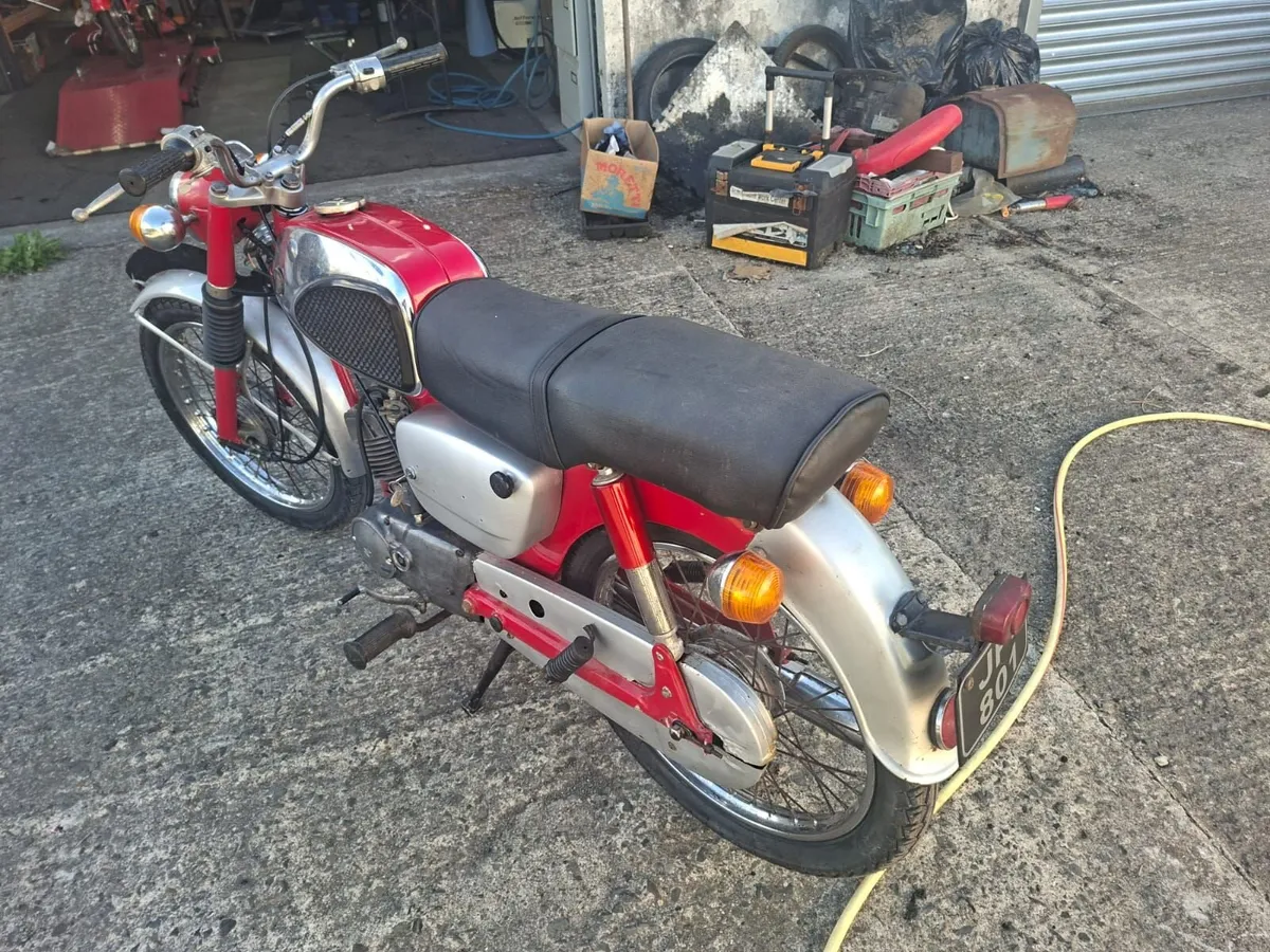 Suzuki K10  1966 Very rare bike . Runs and rides - Image 4