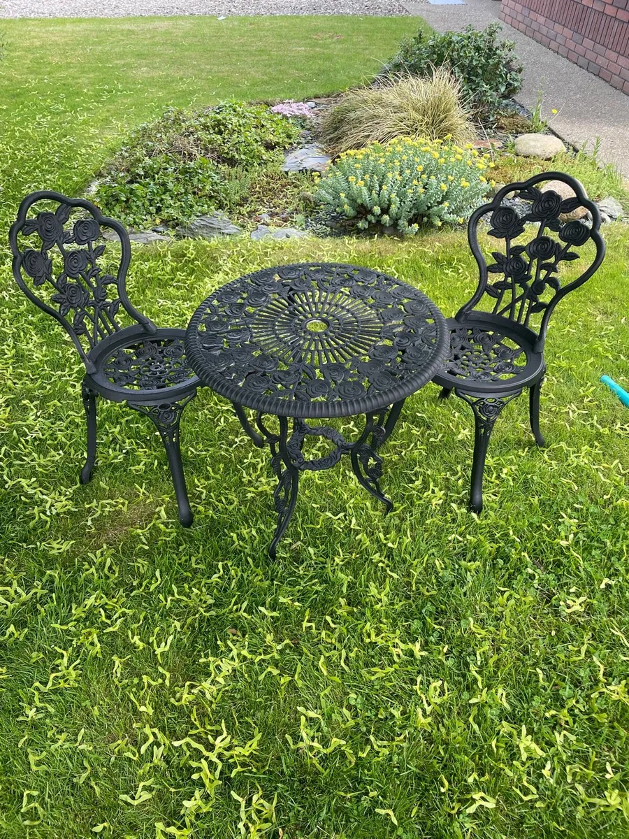 Garden Bistro Set - Aluminium table & chairs - Image 1