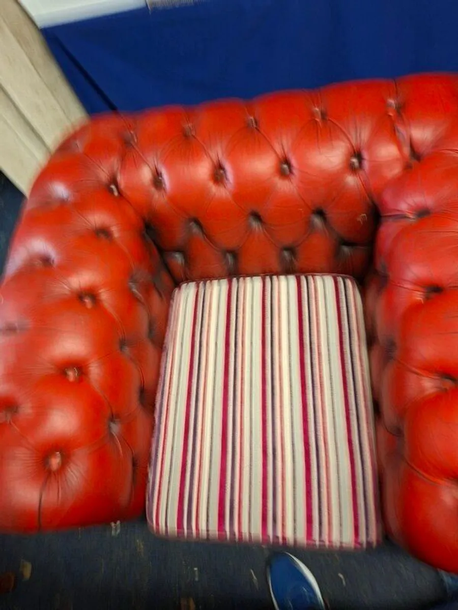 Antique Chesterfield - Image 3