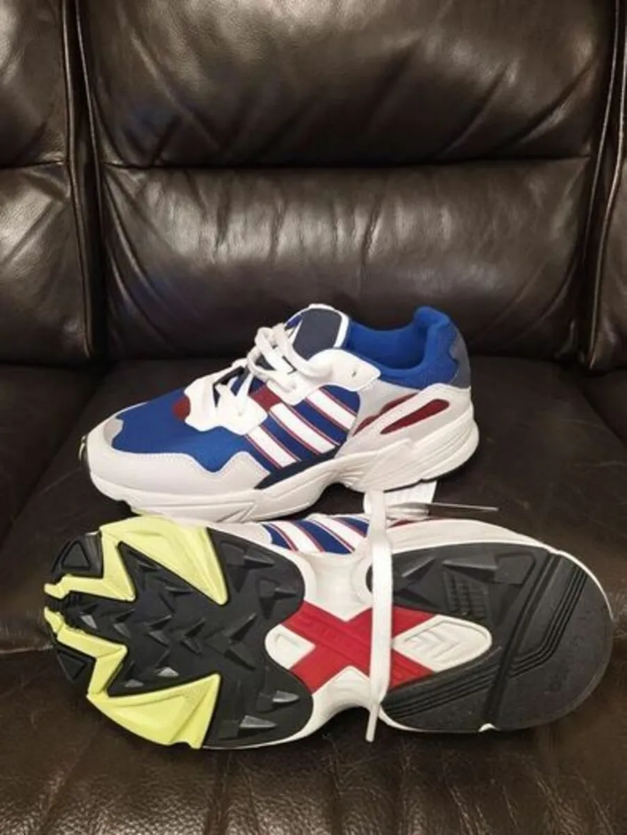 Adidas Yung 96 Trainers Size 10.5 UK New with Tags - Image 1