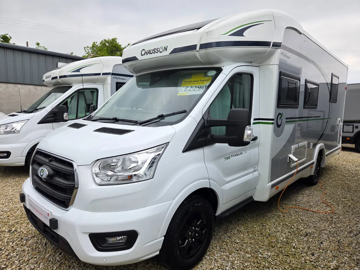 2026 CHAUSSON 798 TITANIUM AUTO ISLAND BED - Image 2