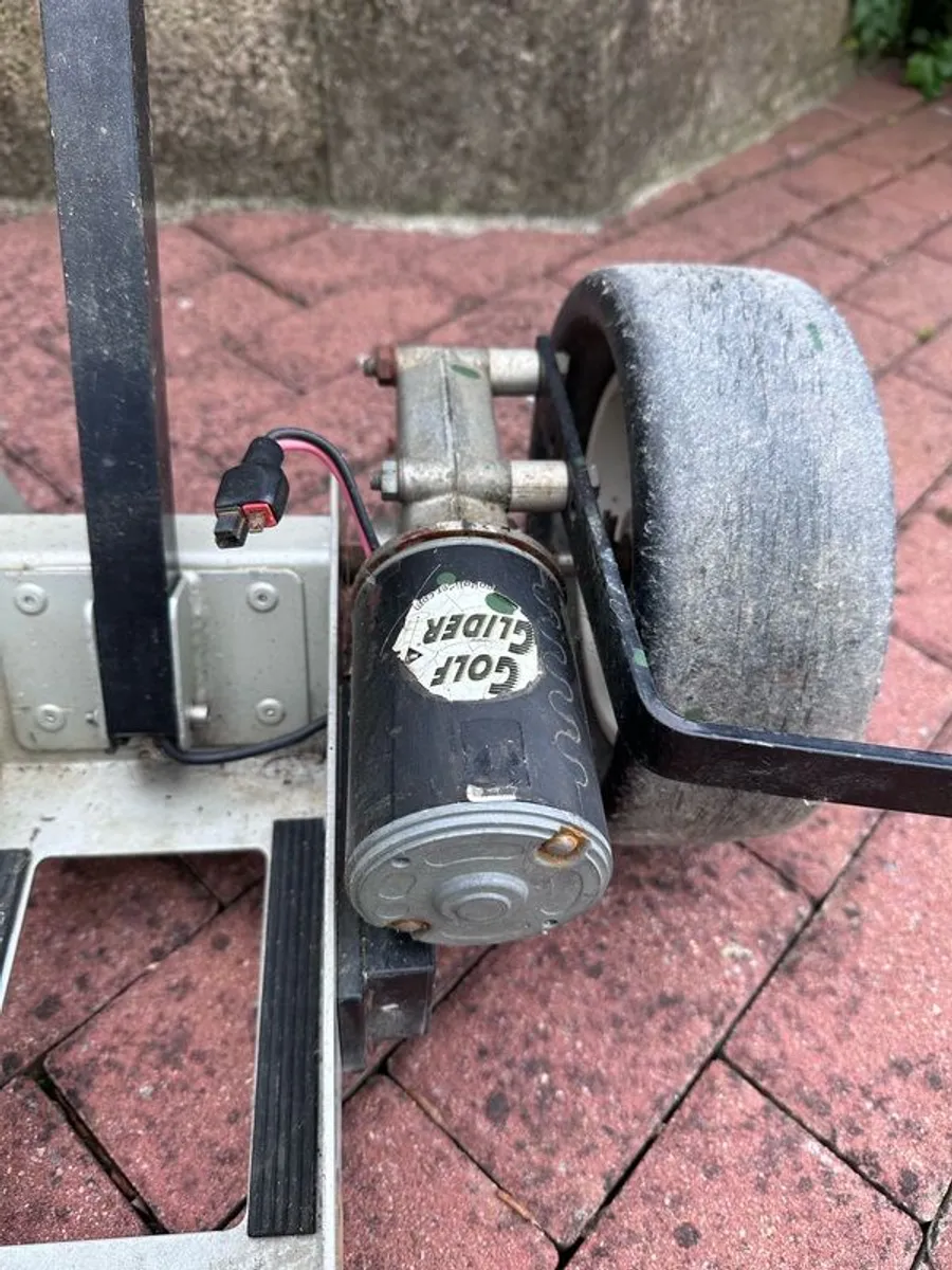 Golf Glider Trolley (no battery) - Image 1