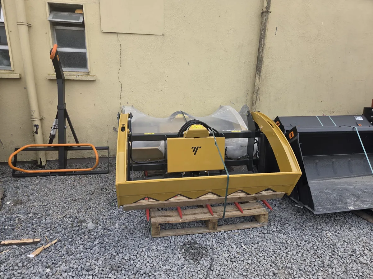 Tanco Bale shear - Image 2