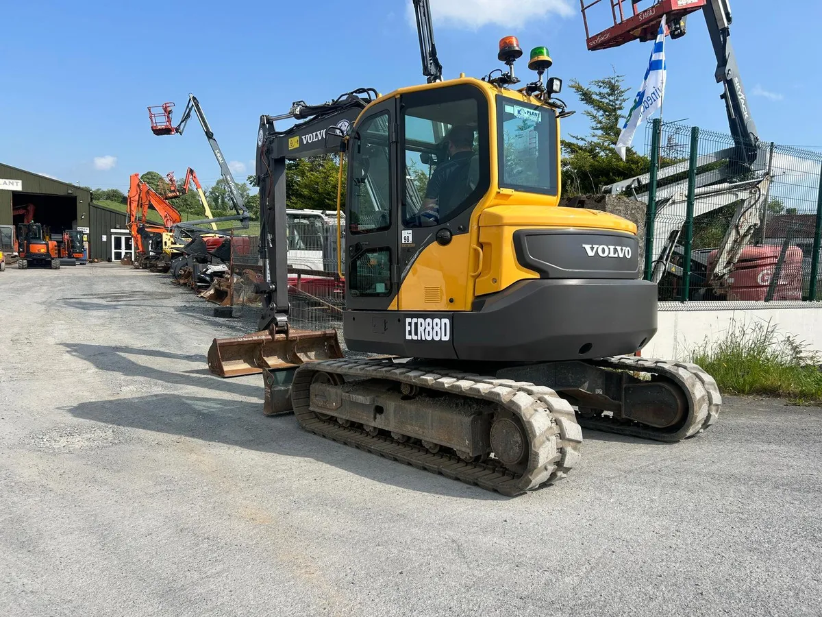Year 2021 Volvo ECR88D Pro - Image 2