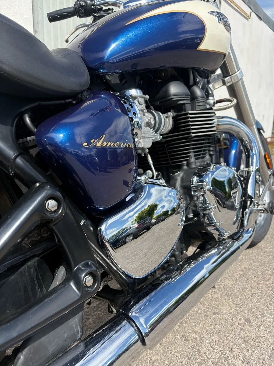 Triumph Bonneville America 1700 miles from new - Image 3