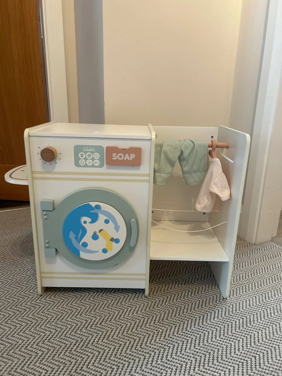 Kids wooden toy washing machine - Image 1