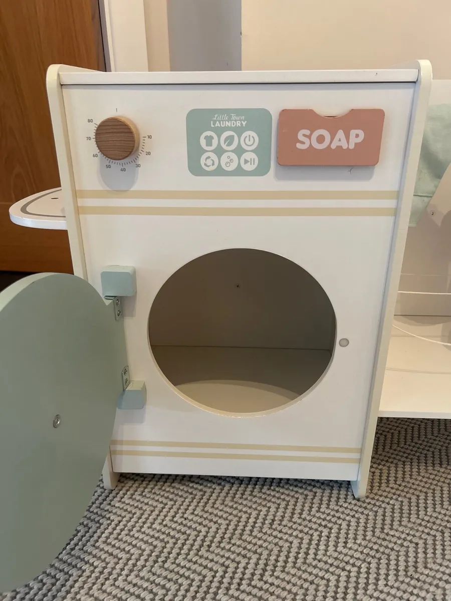 Kids wooden toy washing machine - Image 4
