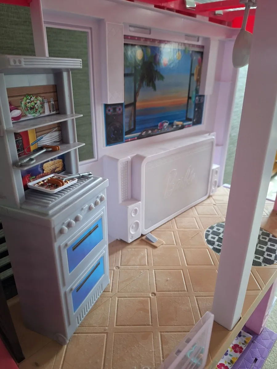 Barbie Dream House - Image 4