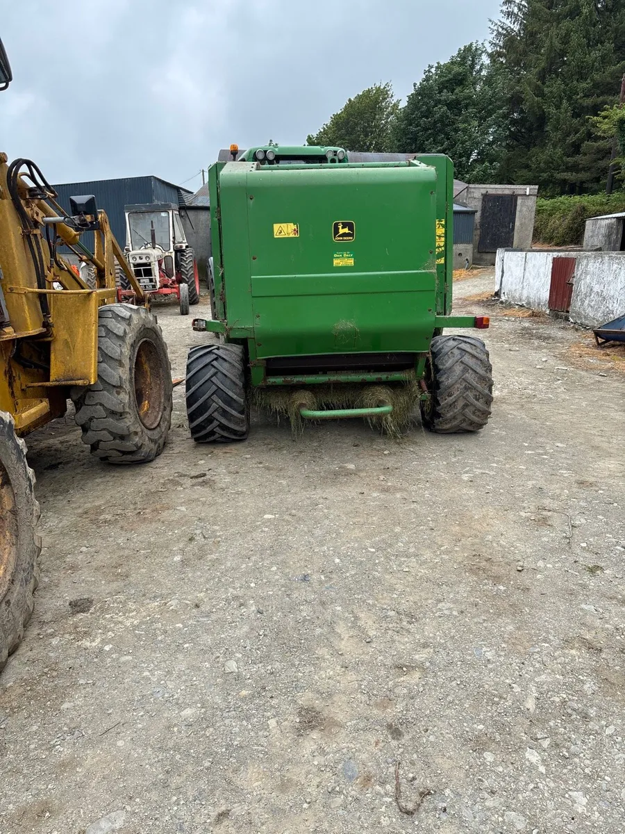 John Deere 575 baler - Image 4