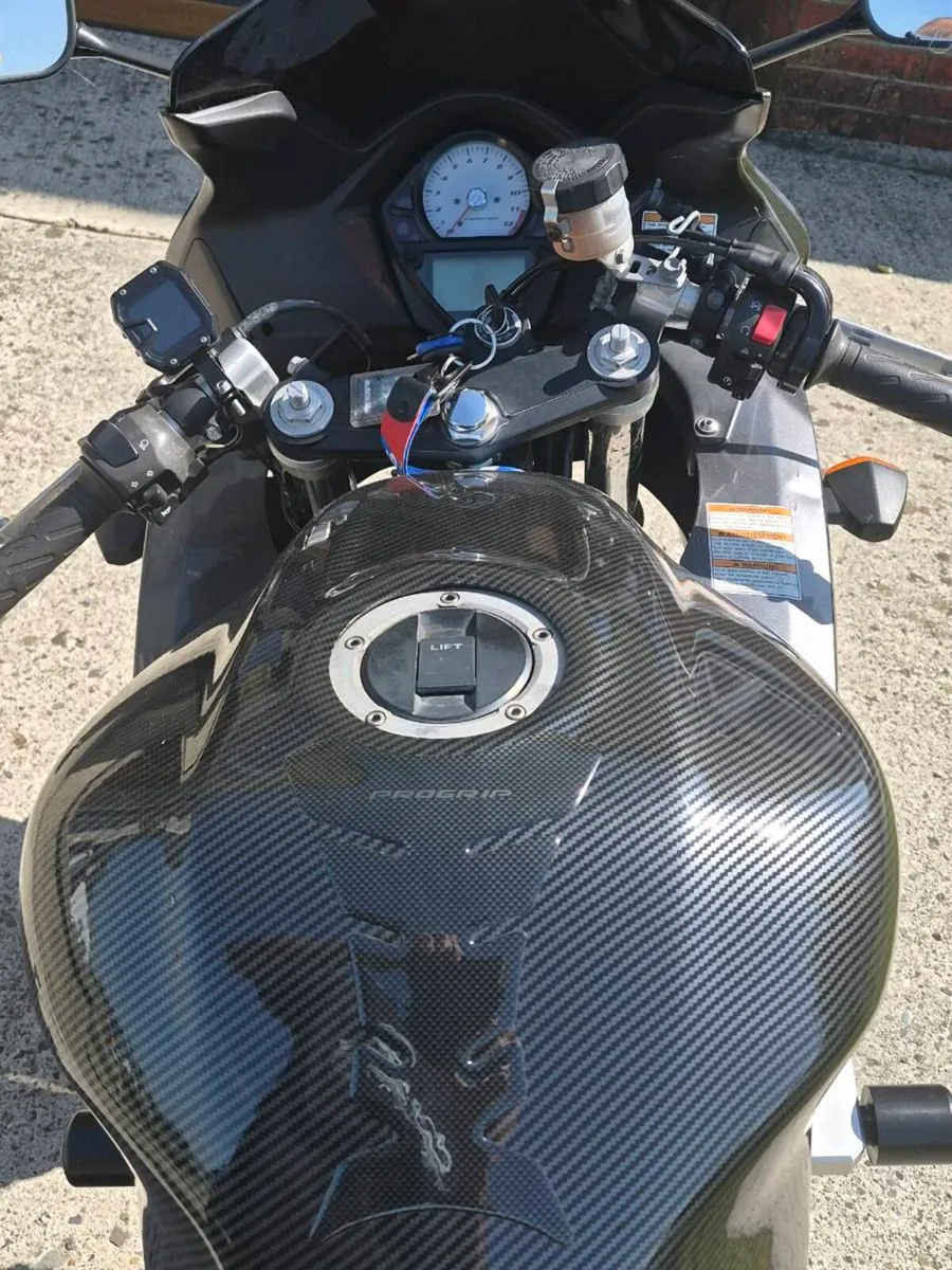 SUZUKI SV650S 2008 - Image 4