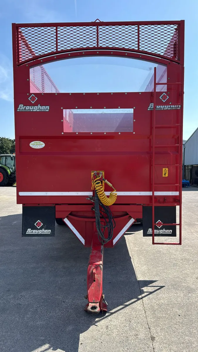 Broughan 22ft trailer - Image 2