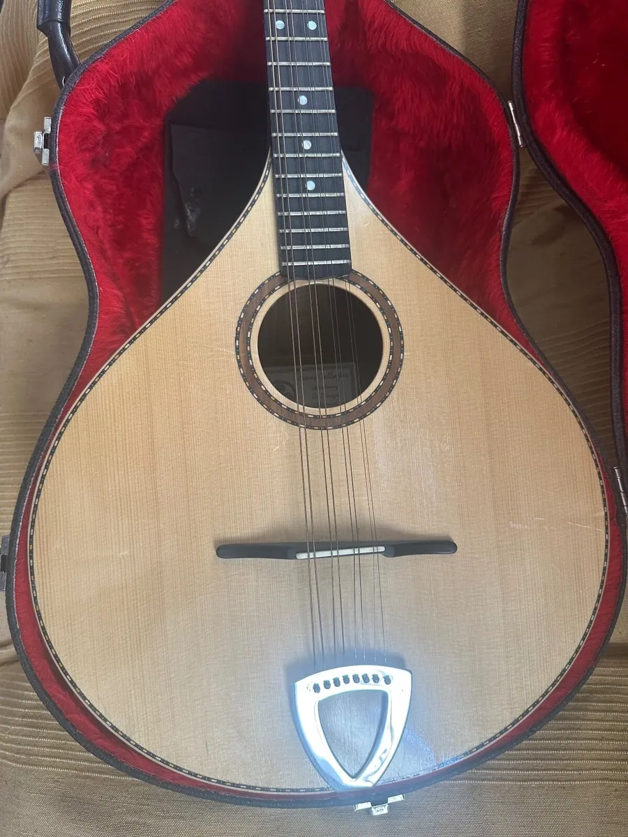 Bouzouki - Image 1