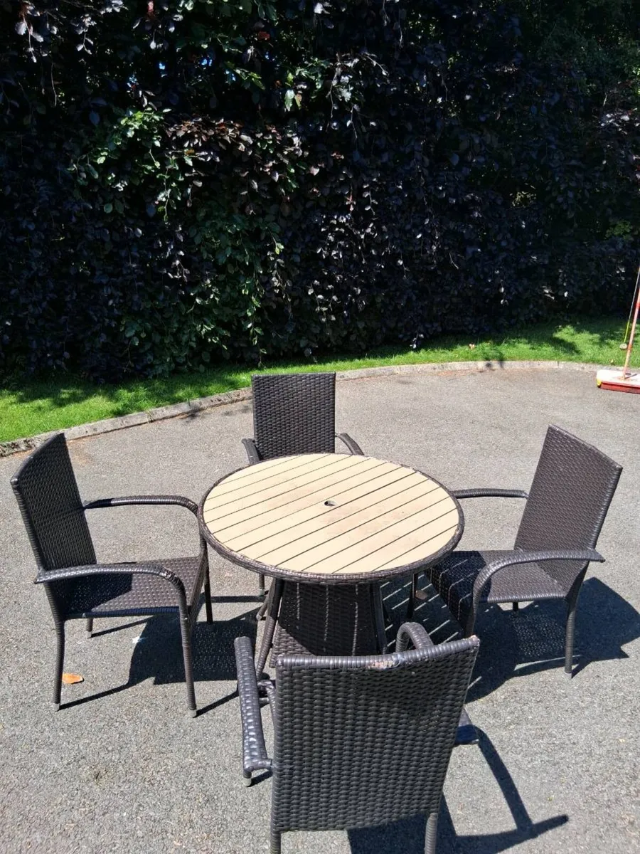5 Piece Rattan Outdoor Dining Set - Image 1