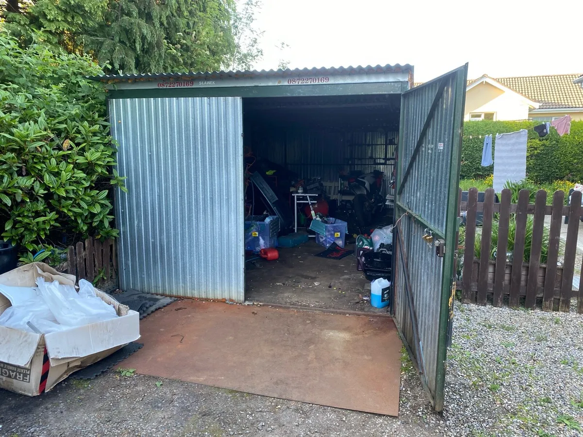 Shed - Image 2