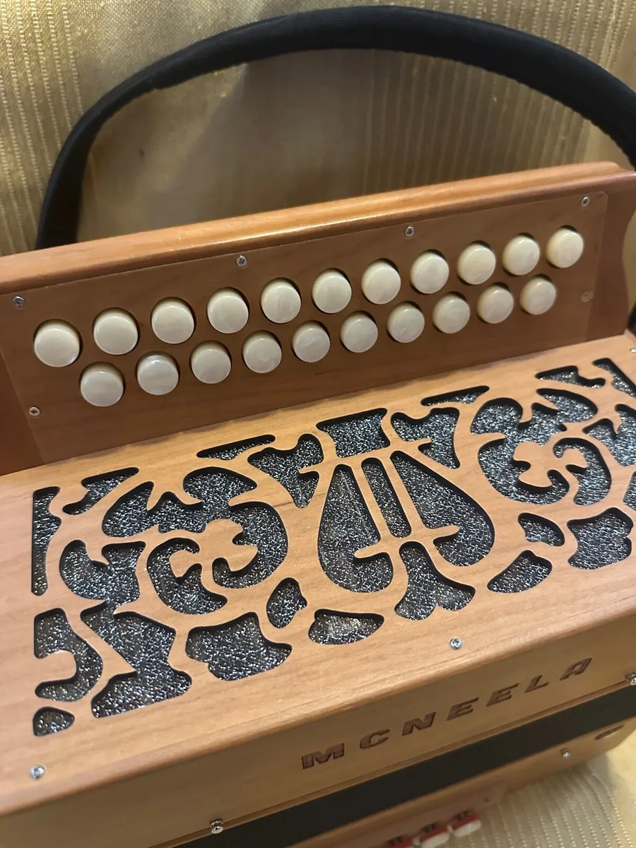 Accordion Mcneela - Image 3