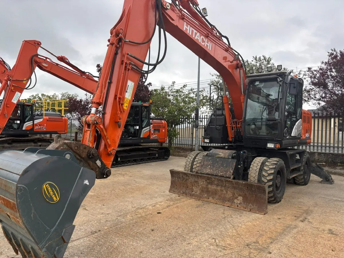 Hitachi ZX140W-6 - Image 4