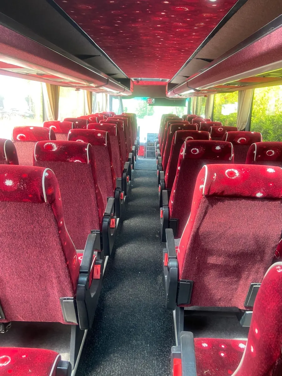 BUS - Image 2