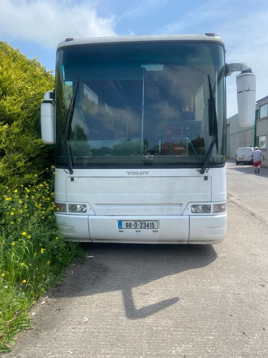 BUS - Image 4
