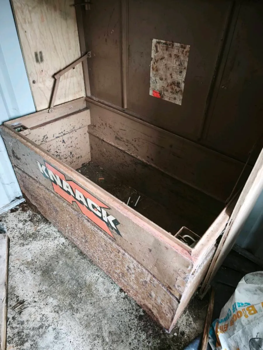 Tool box - Image 2