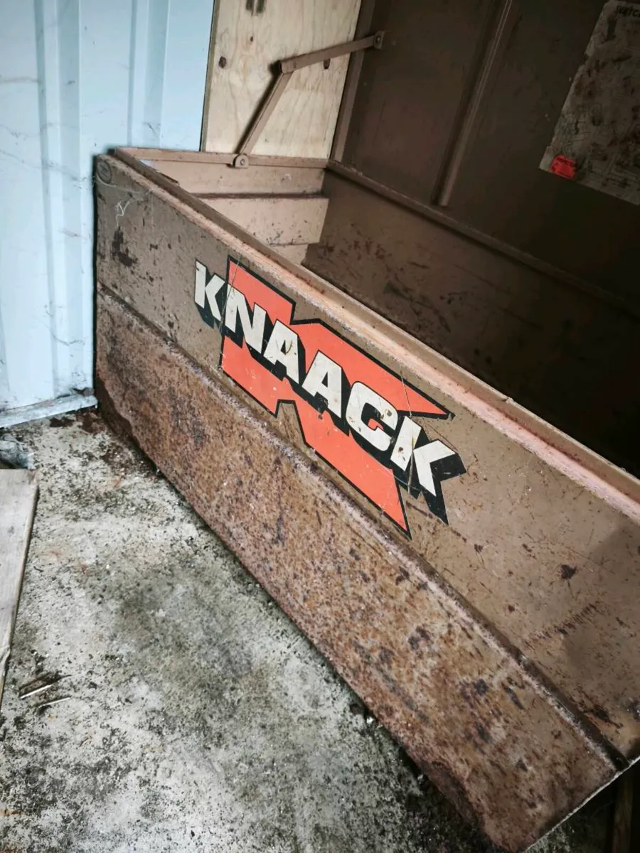 Tool box - Image 3