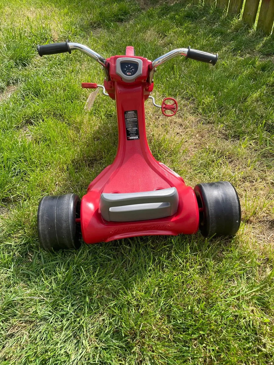 Kids original raido big wheel flyer trike - Image 2