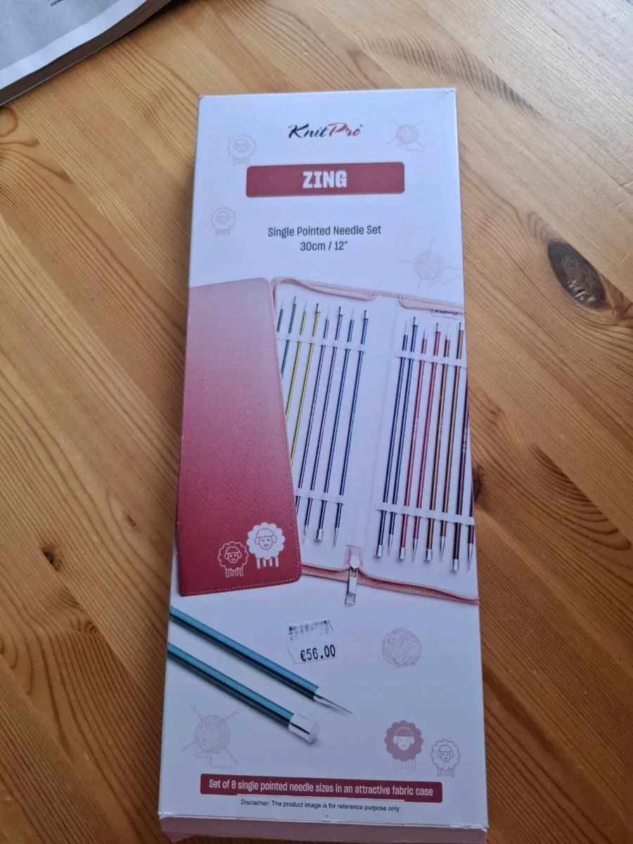 Knitting needles - Image 1