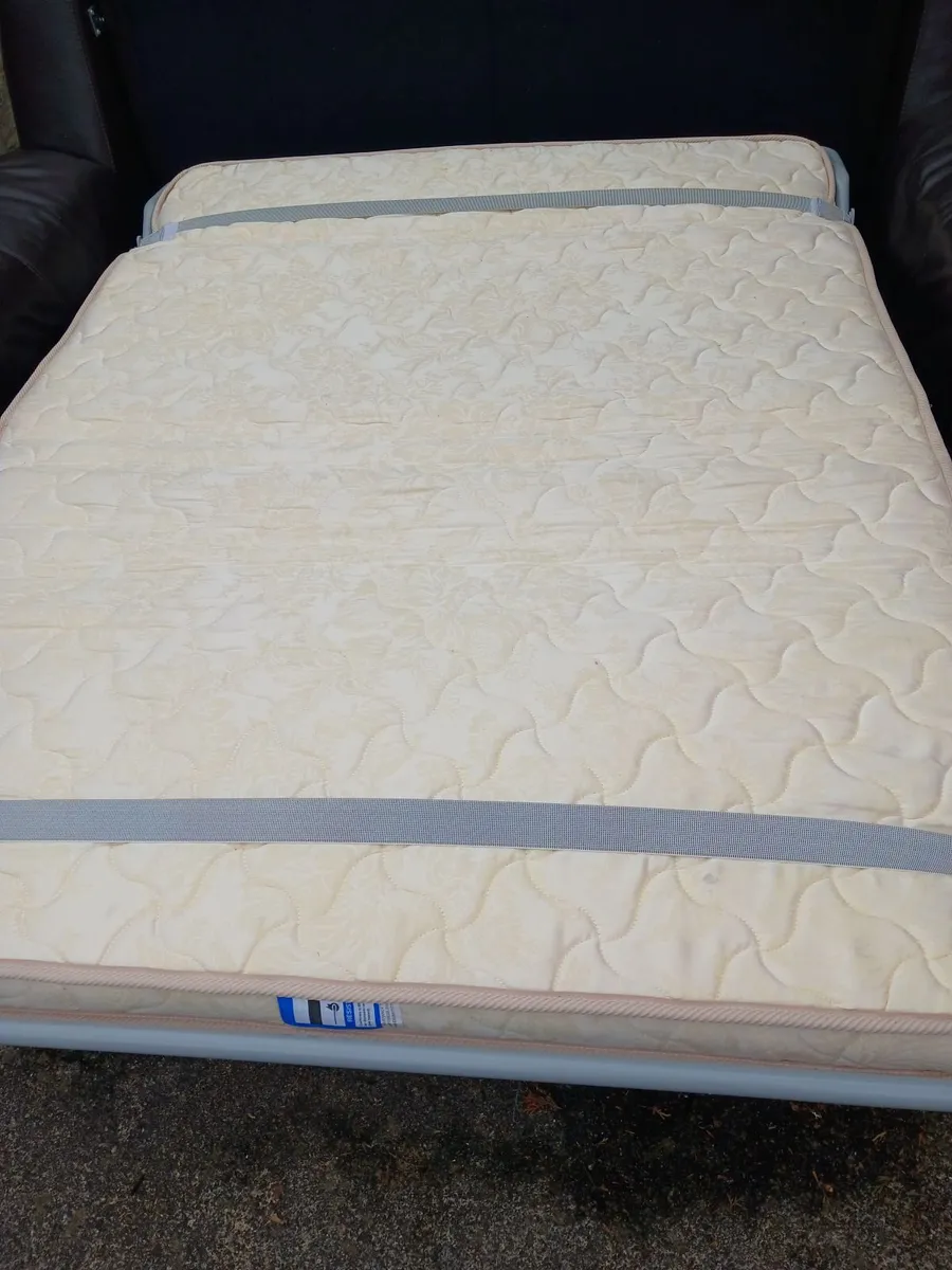 Sofa bed - Image 3