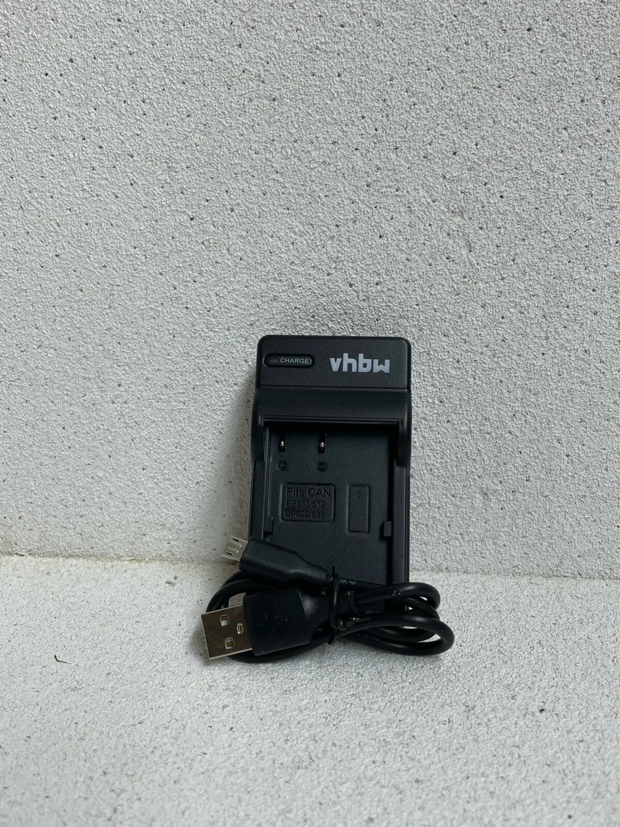 Canon battery charger - Image 4