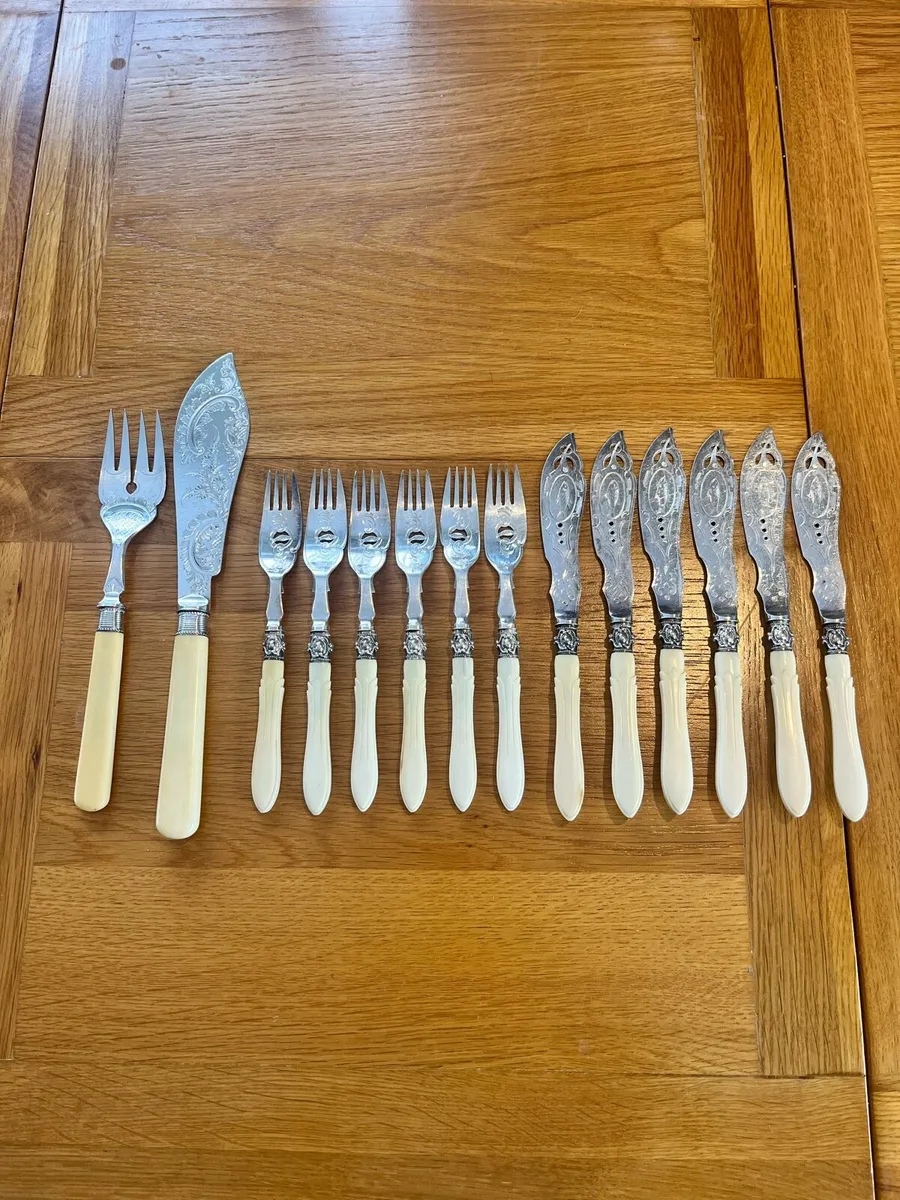 Edwardian Fish Set 14 Piece - Image 1