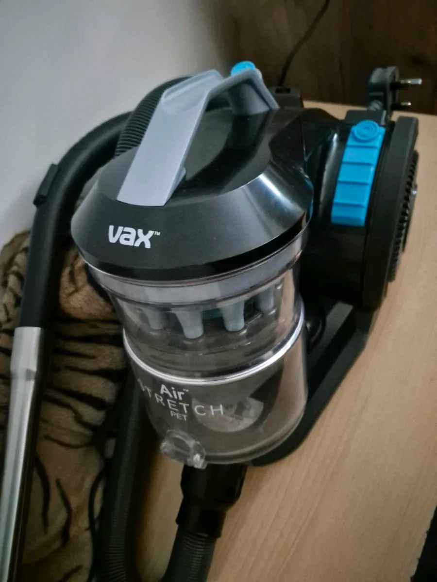 VAX AIR STRETCH HOOVER - Image 4