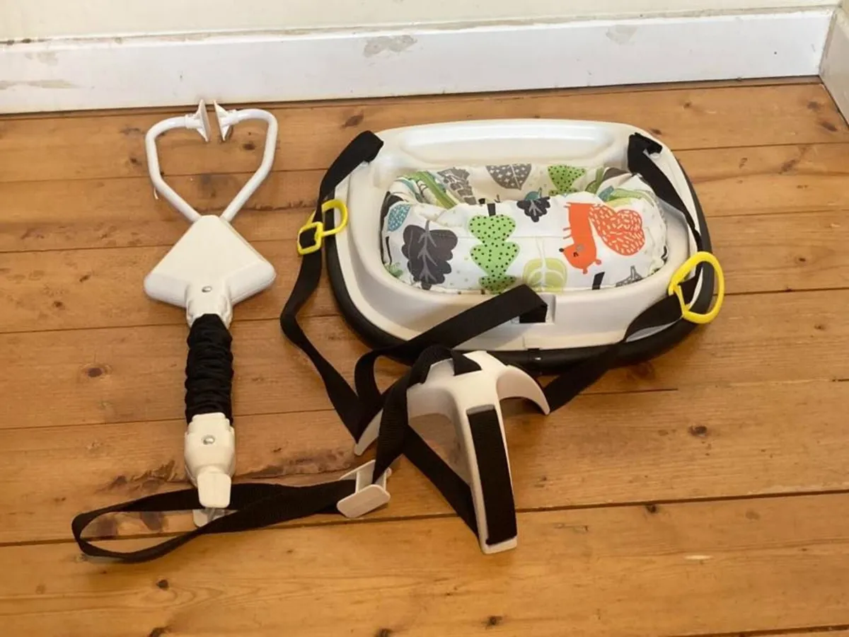 Graco Doorway Bumper Jumper – Excellent Condition - Image 3
