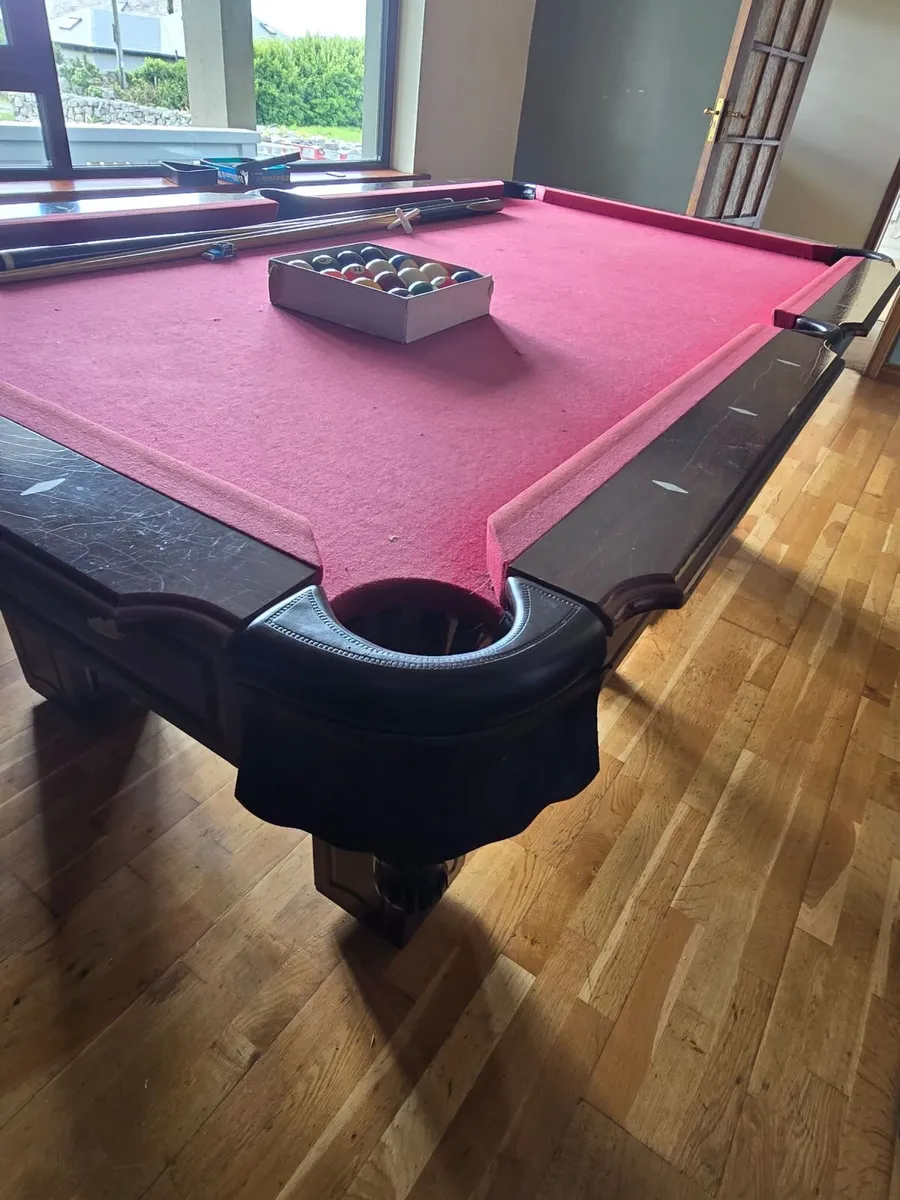 Pool table - Image 3