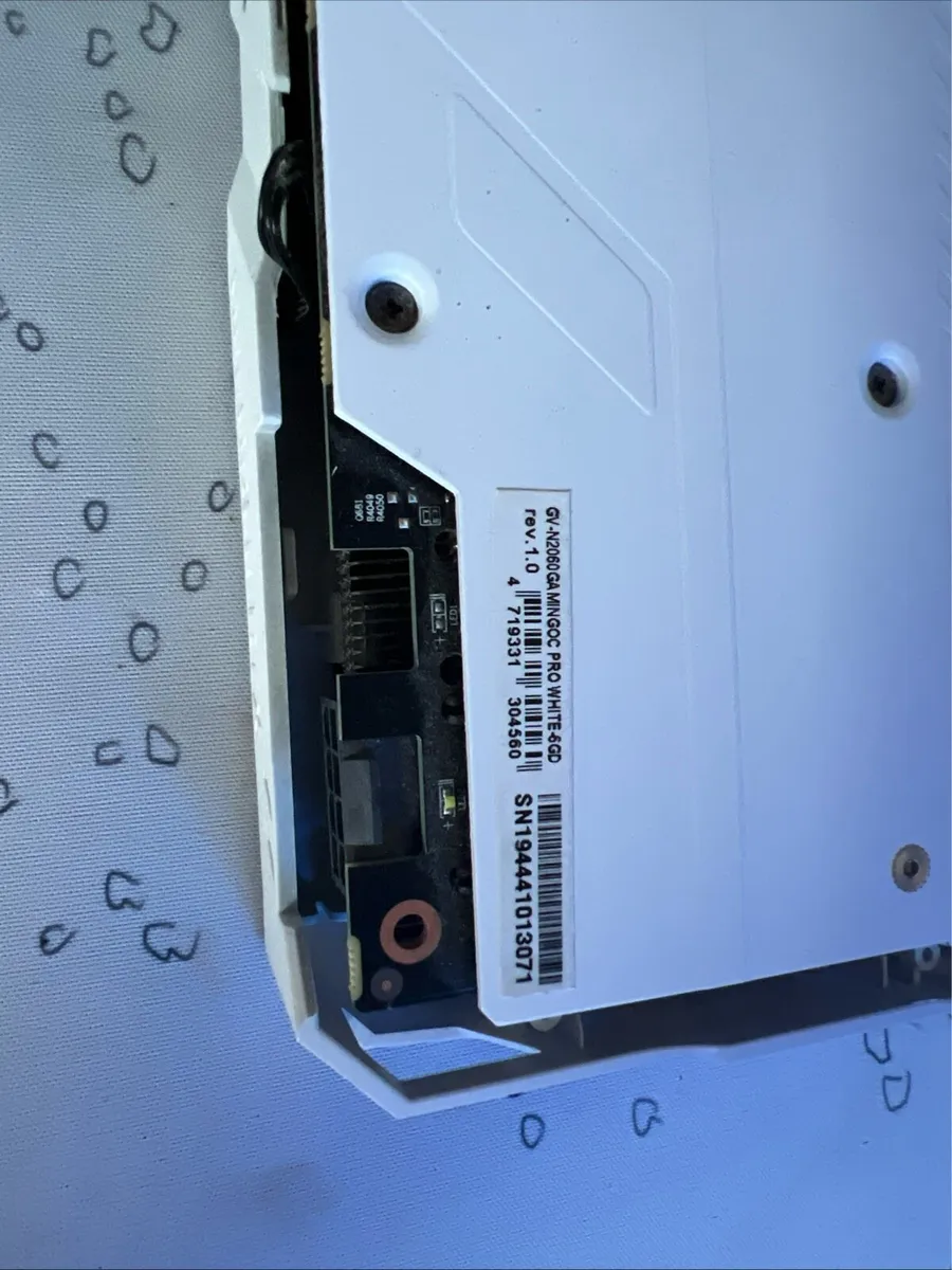 Gigabyte Geforce RTX 2060 6GB Triple Fan White - Image 3