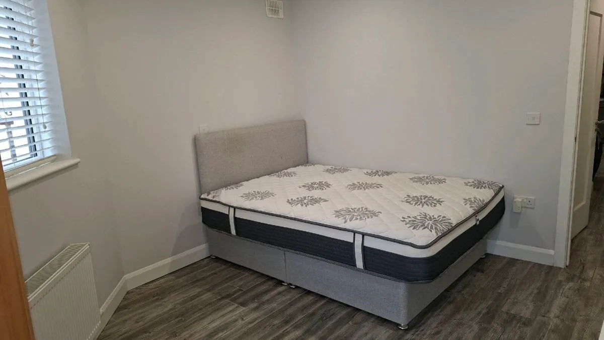 Apartment - Image 2