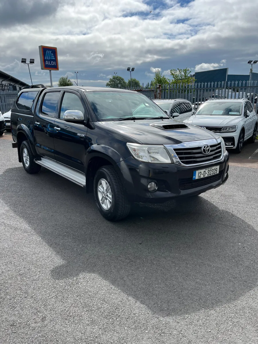 Toyota Hilux 4x4 2012 - Image 3