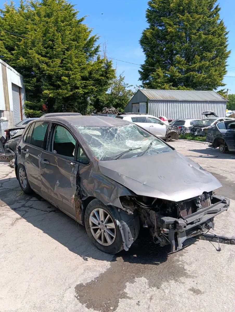 Breaking VW golf plus 2015 1.6 tdi - Image 1