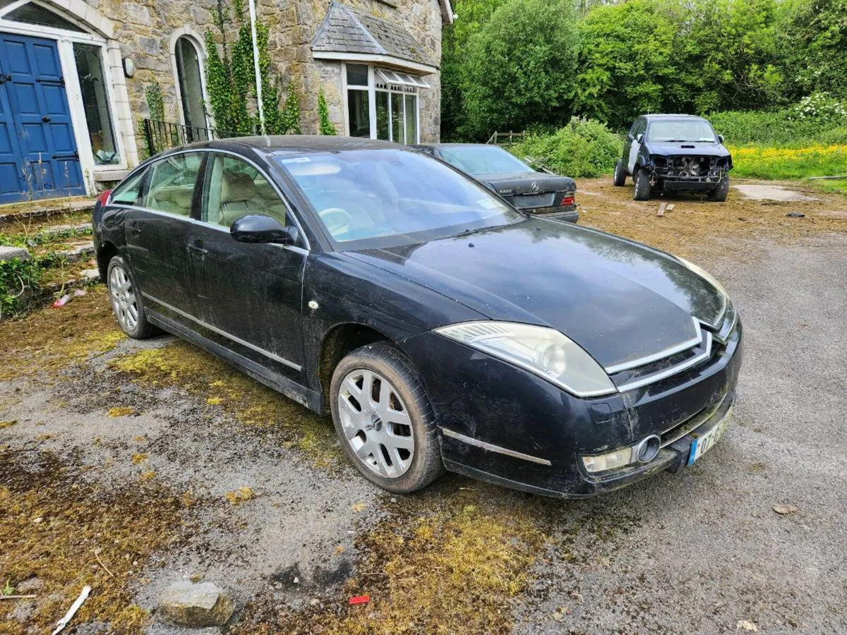 Selection of vintage Mercedes and others - Image 4