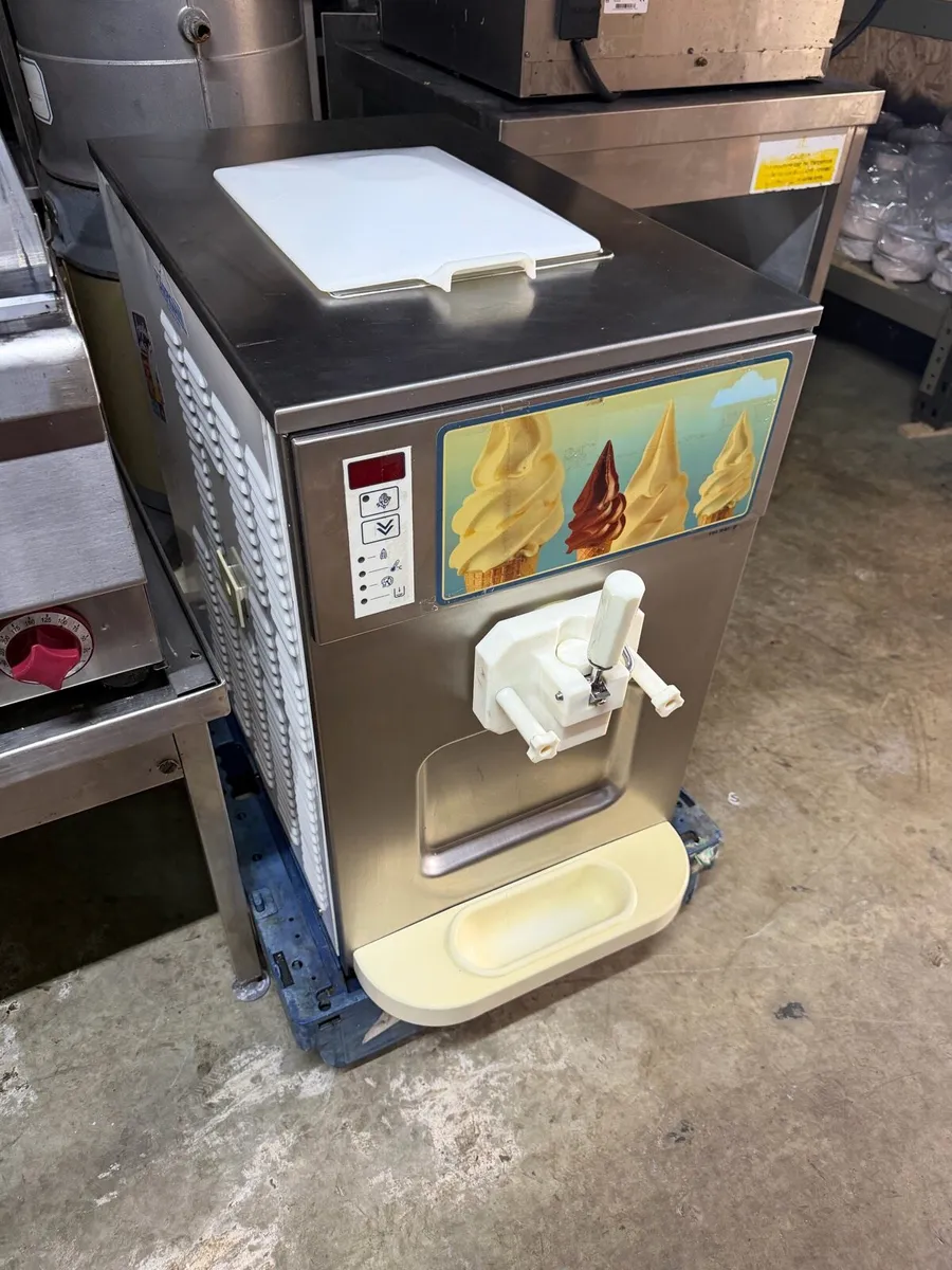 Carpigiani Ice cream machine Single phase - Image 4