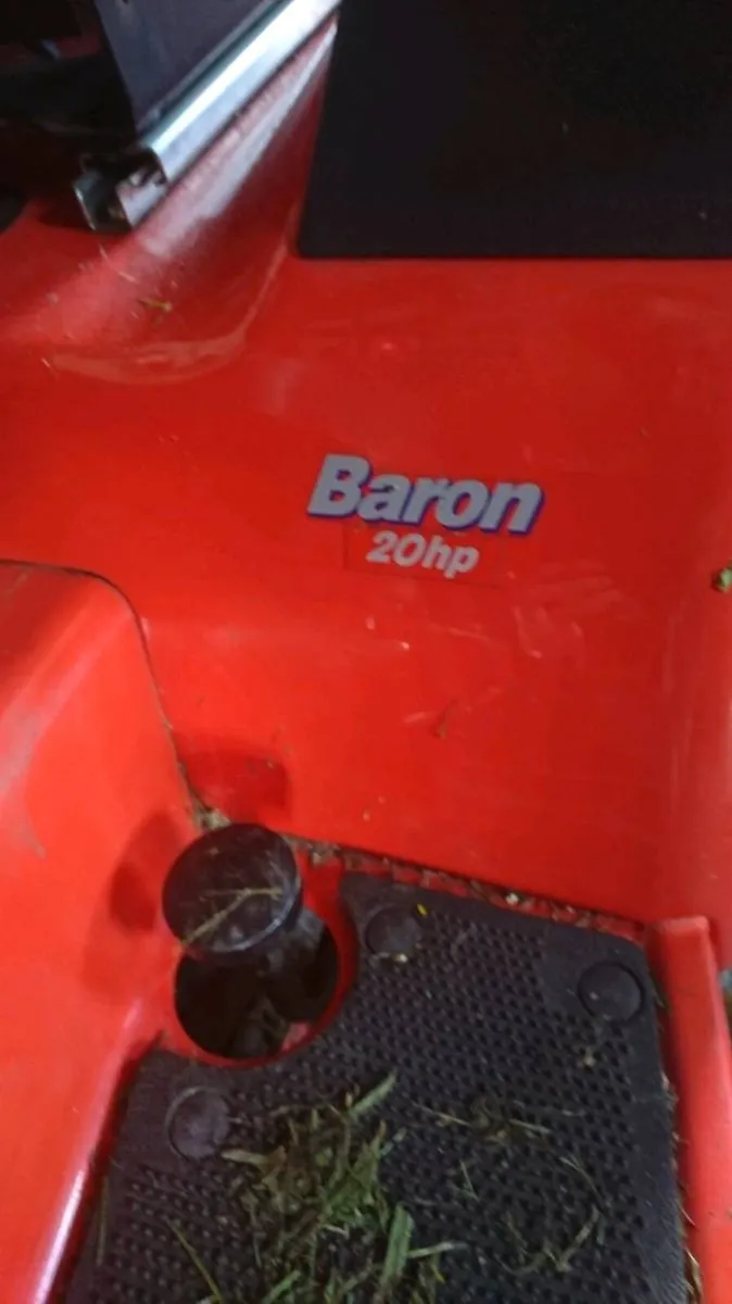Ride on mower - Image 3