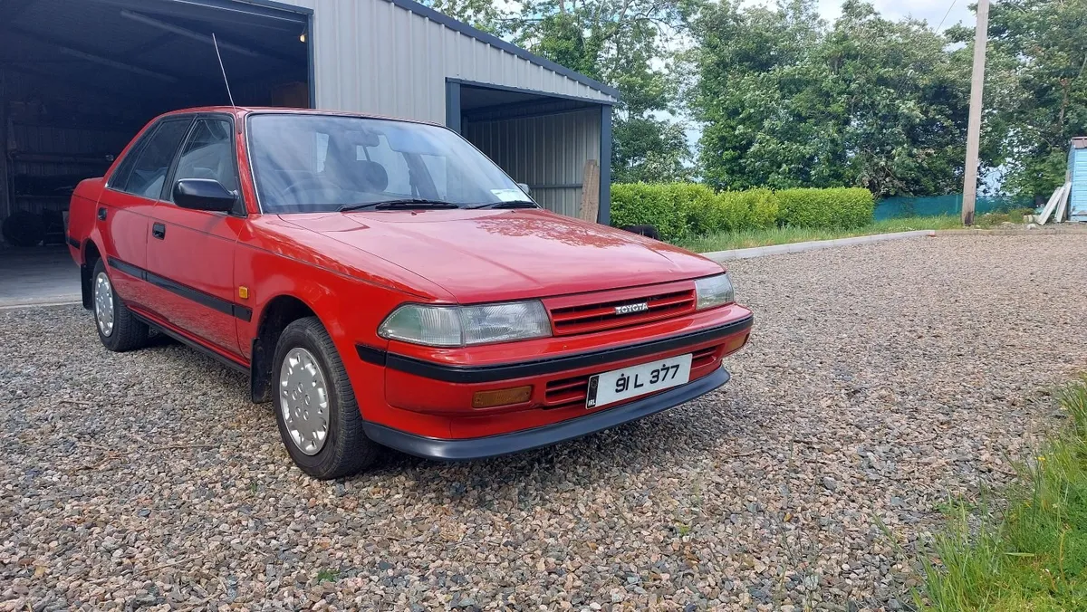 Toyota Carina 1991 - Image 1