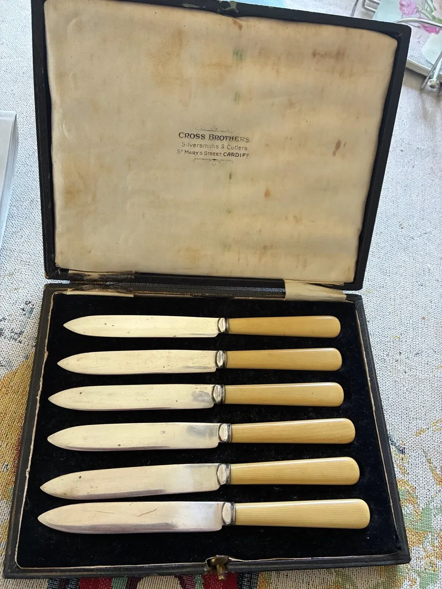 Antique Bone Handle Gish Knife Set - Image 1