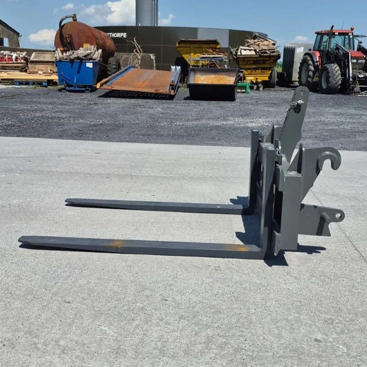 3 point Linkage & Euro loader Pallet Porks - Image 2