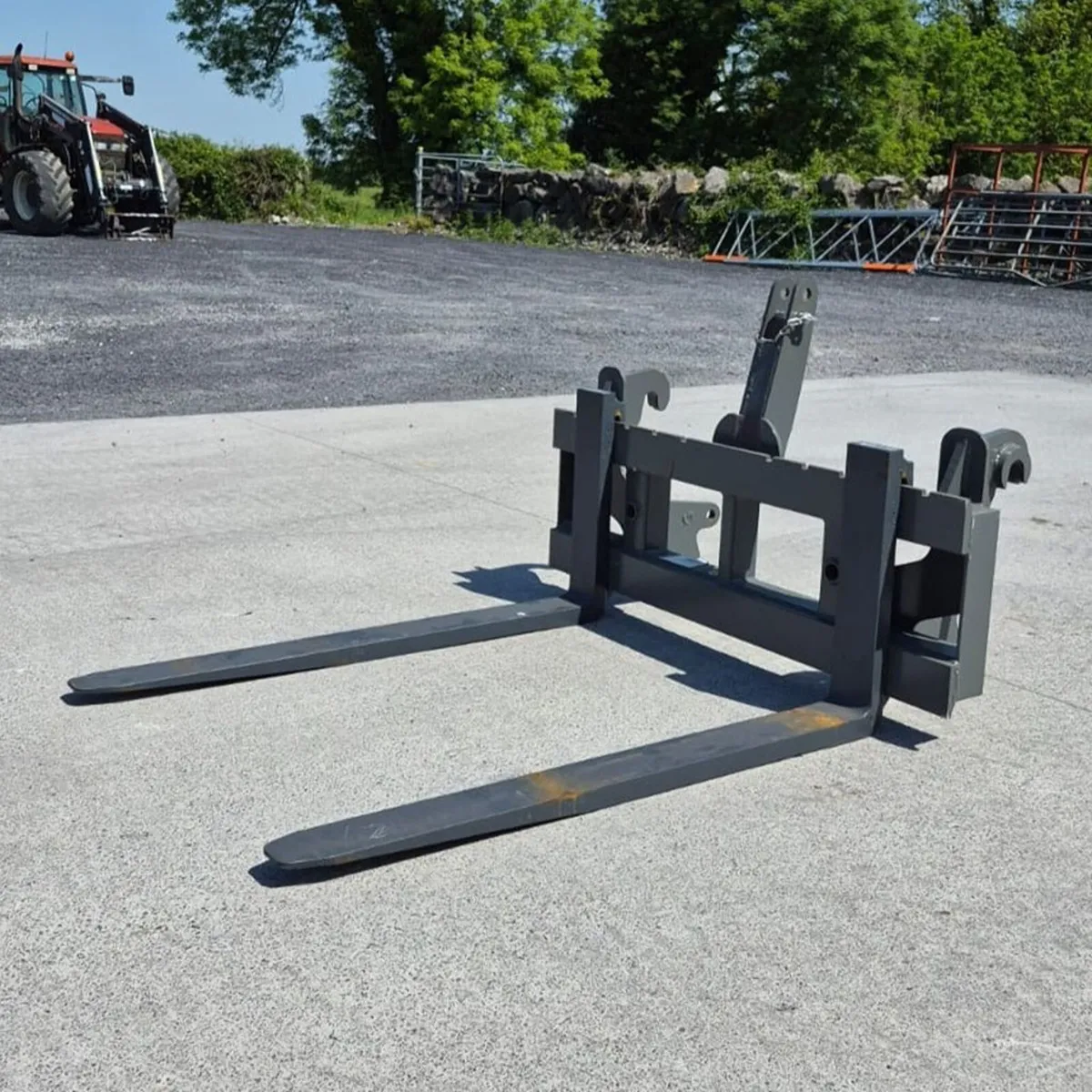 3 point Linkage & Euro loader Pallet Porks - Image 3