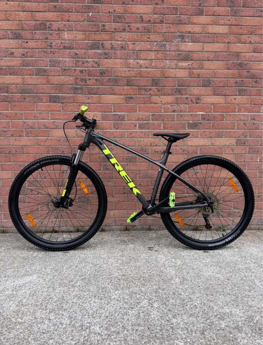Trek Marlin 6 3rd Generation MTB - Image 1