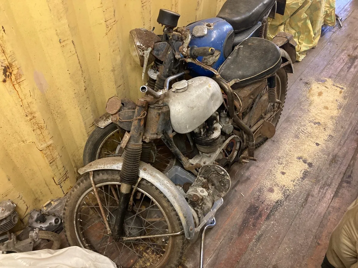 2x BSA 250’s - Image 3