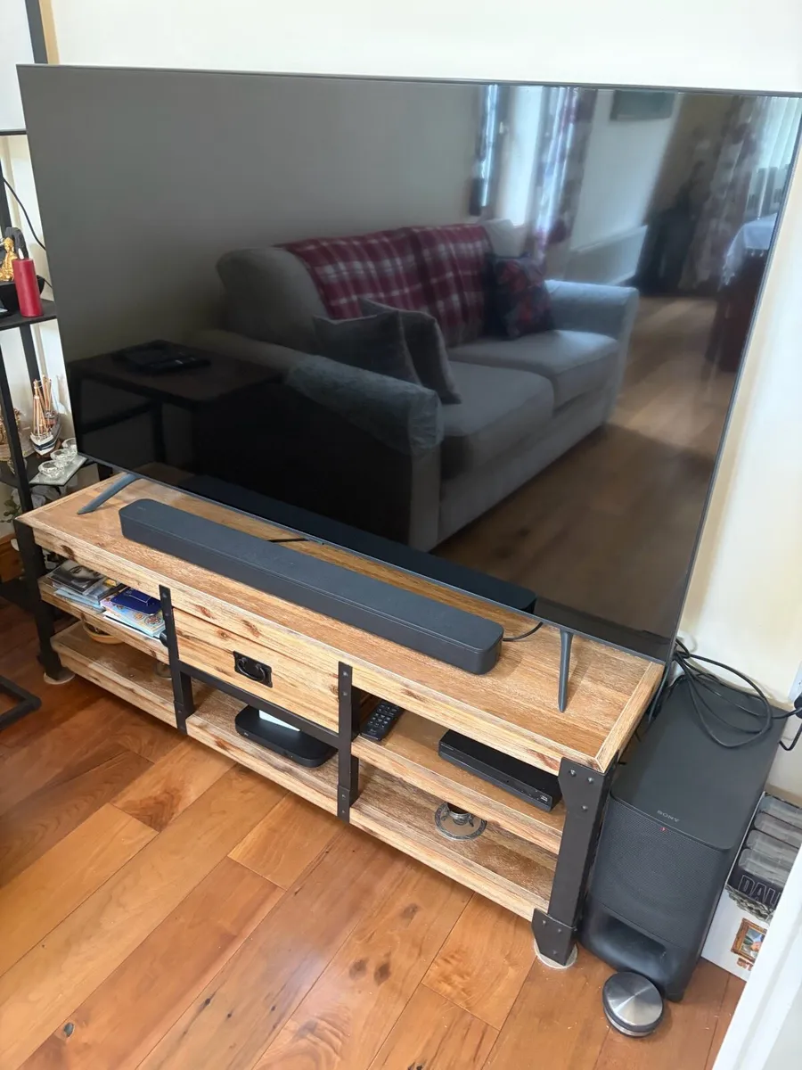 Samsung 65 inch smart tv